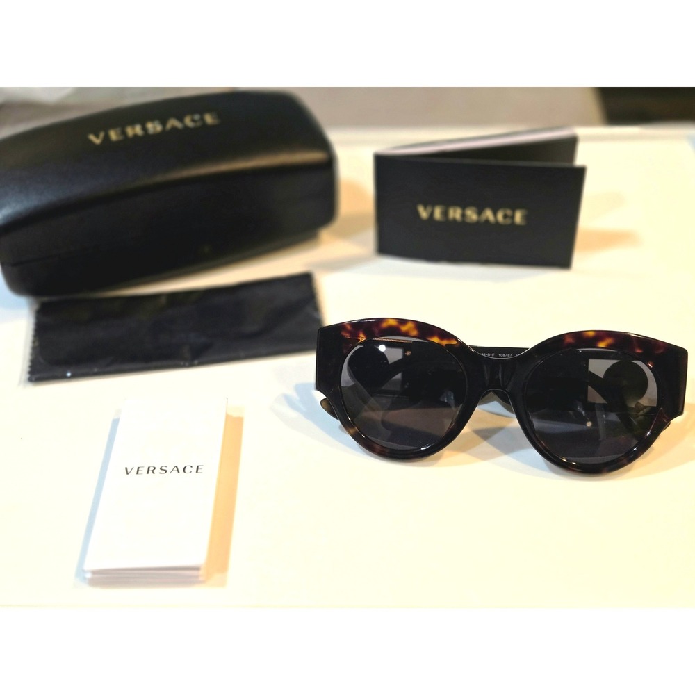 Versace VE4438B 108/87 Sunglasses - Picture 11 of 12